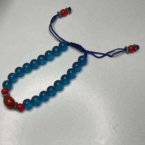 bracelet beads beaded turquoise colored blue beads with red contrast - Picture 5 of 7